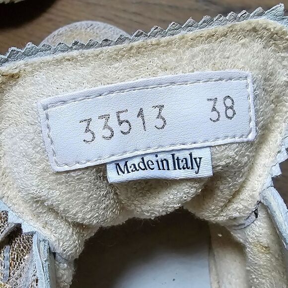 Primabase Italy Leather Metallic Velcro Wingtip Trainers in Gold - Picture 11 of 13